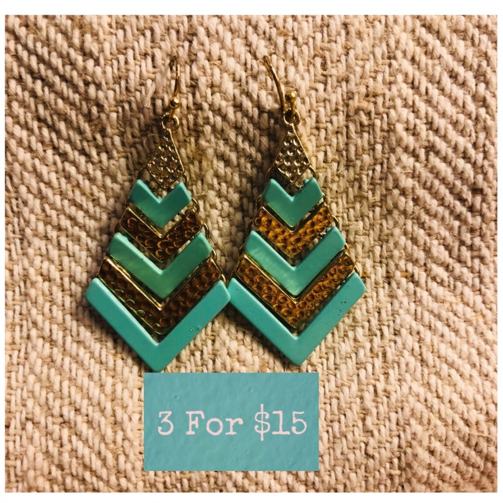 MINT & GOLD EARRINGS